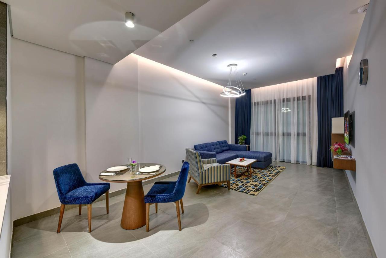 Abar Hotel Apartments Dip-1 Дубай Экстерьер фото